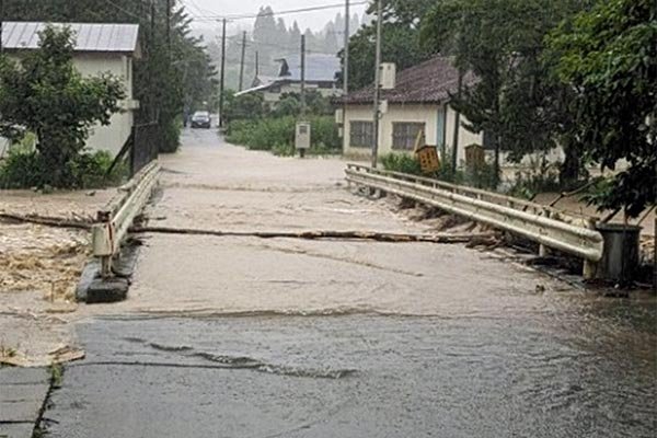 上岩川地区　落合橋付近