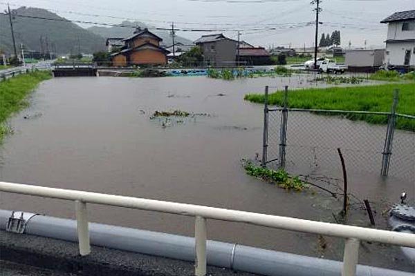 石田川・山県用水合流点（岐阜市北野西山地先）